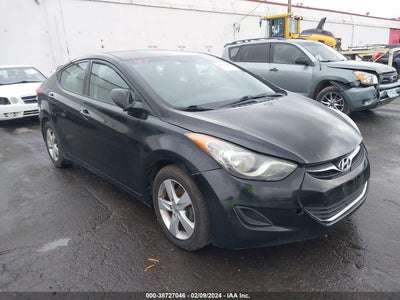Hyundai Elantra 2013