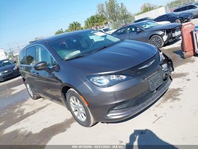 CHRYSLER VOYAGER 2023