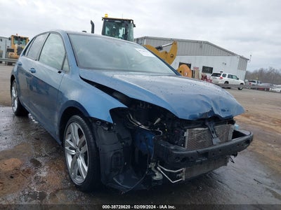 VOLKSWAGEN GOLF 2015