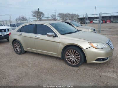 Chrysler 200 2011