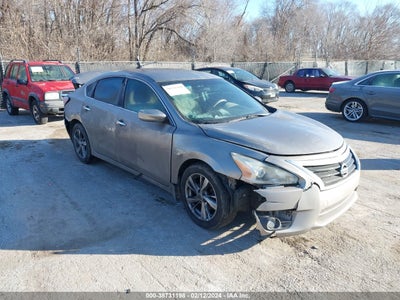 NISSAN ALTIMA 2015