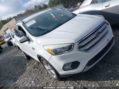 FORD ESCAPE 2018