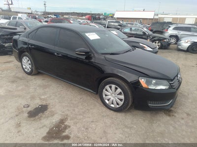 VOLKSWAGEN PASSAT 2012