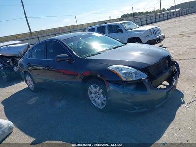 Nissan Altima 2012
