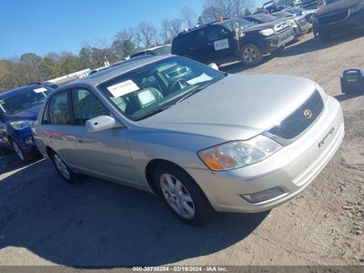 Toyota Avalon 2000