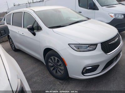 Chrysler Pacifica 2024