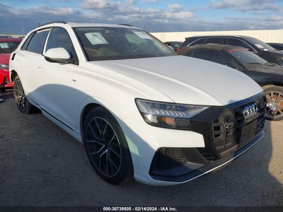 AUDI Q8 2023