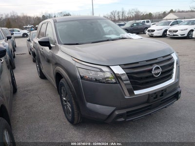 Nissan Pathfinder 2024