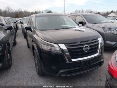 Nissan Pathfinder 2024