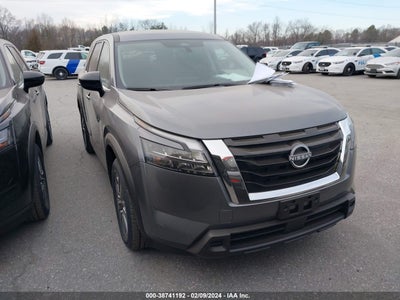 Nissan Pathfinder 2024