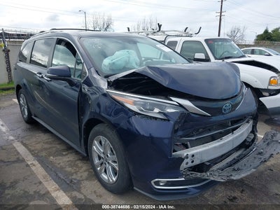 Toyota Sienna 2022