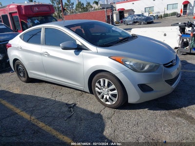 Hyundai Elantra 2012