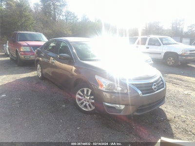 Nissan Altima 2015