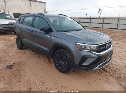 Volkswagen Taos 2024