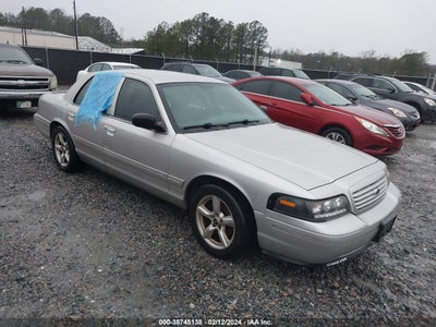 Ford Crown victoria 2004