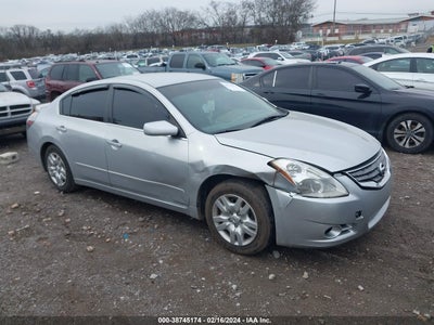 Nissan Altima 2010