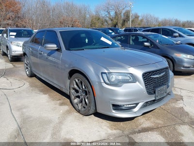 Chrysler 300 2018