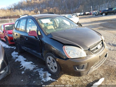 Kia Rondo 2009