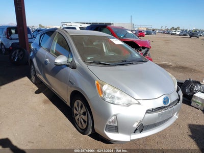 Toyota Prius c 2013