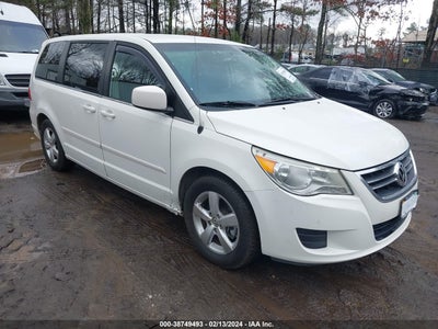 Volkswagen Routan 2009