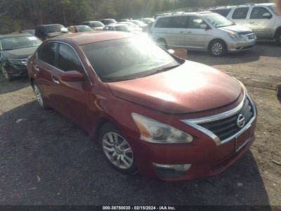Nissan Altima 2015