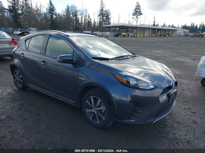 Toyota Prius c 2019