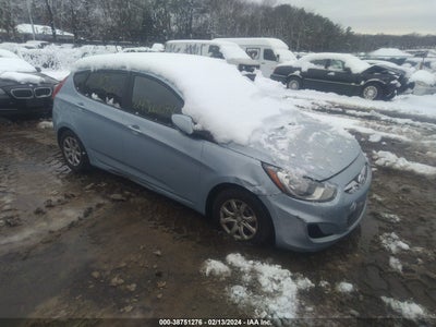 HYUNDAI ACCENT 2012