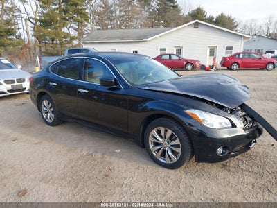 Infiniti M37 2012
