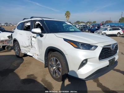 Toyota Highlander 2023