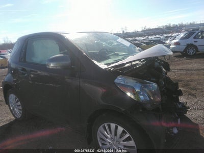 Scion Iq 2014