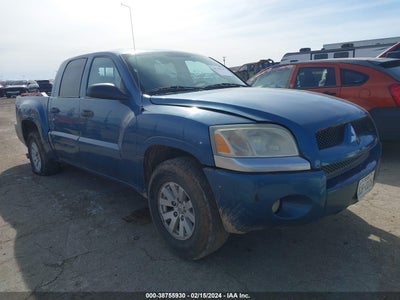 Mitsubishi Raider 2006