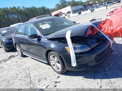 VOLKSWAGEN JETTA HYBRID 2013