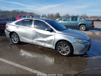 TOYOTA CAMRY 2017
