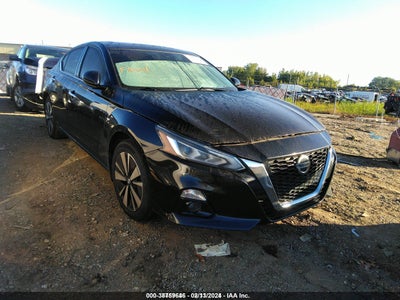 Nissan Altima 2019
