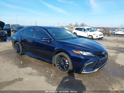 Toyota Camry 2022