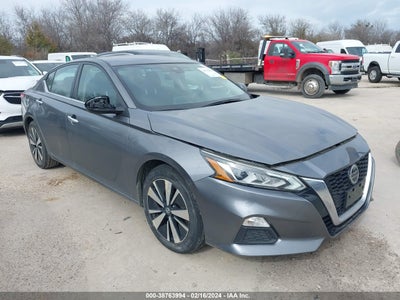 Nissan Altima 2022