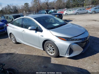 Toyota Prius prime 2020