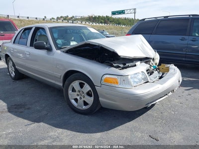 Ford Crown victoria 2005