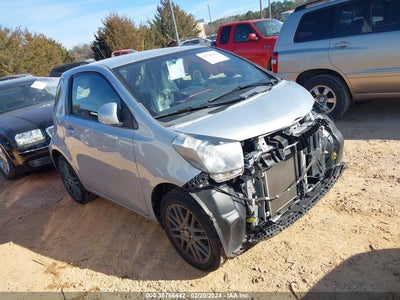 Scion Iq 2014