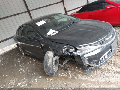 Chrysler 200 2016