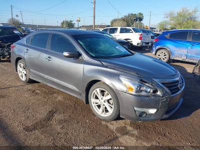 Nissan Altima 2015