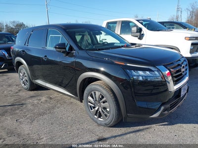 NISSAN PATHFINDER 2024