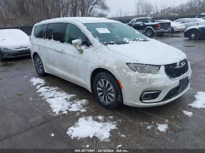 CHRYSLER PACIFICA HYBRID 2022
