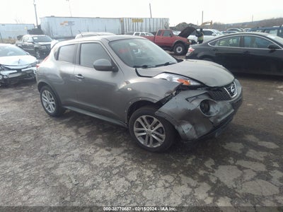 NISSAN JUKE 2011