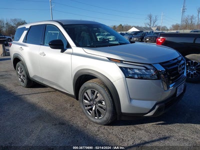 Nissan Pathfinder 2024