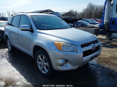 TOYOTA RAV4 2011