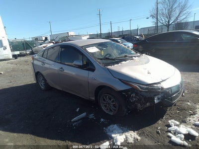 TOYOTA PRIUS PRIME 2017