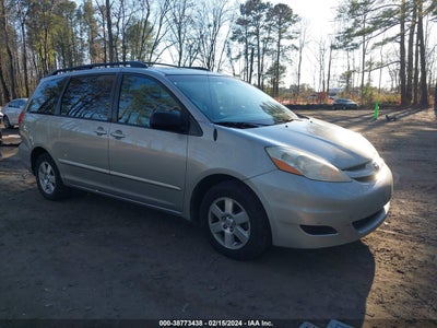 Toyota Sienna 2010