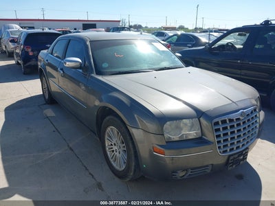 Chrysler 300 2010