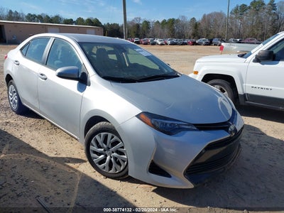 TOYOTA COROLLA 2018
